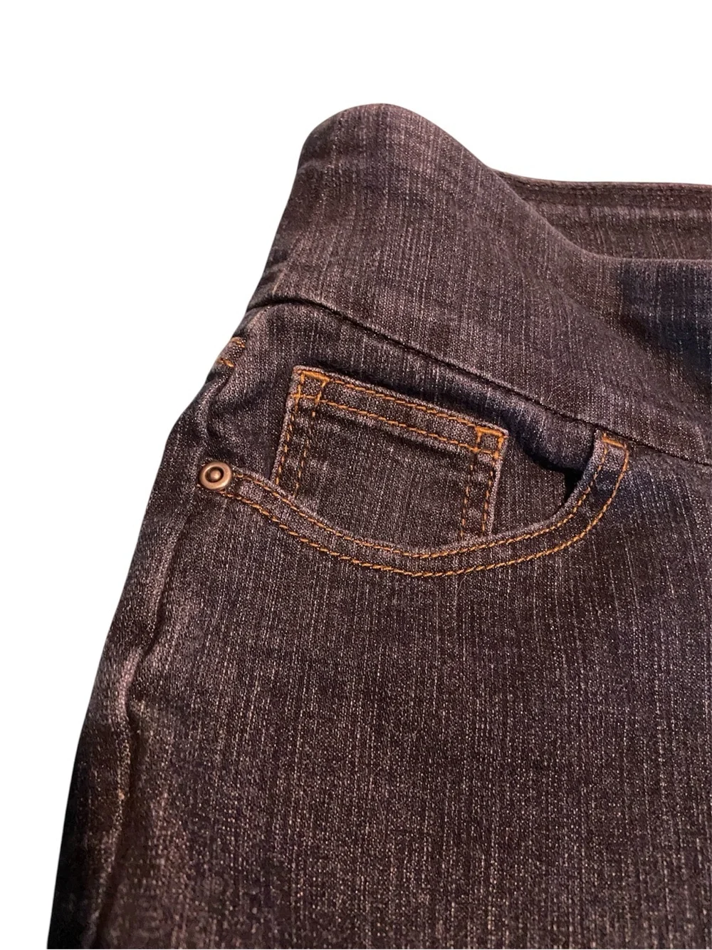 Women’s Dark Blue Denim Stretchy Pull on Jeans D & Co size 14